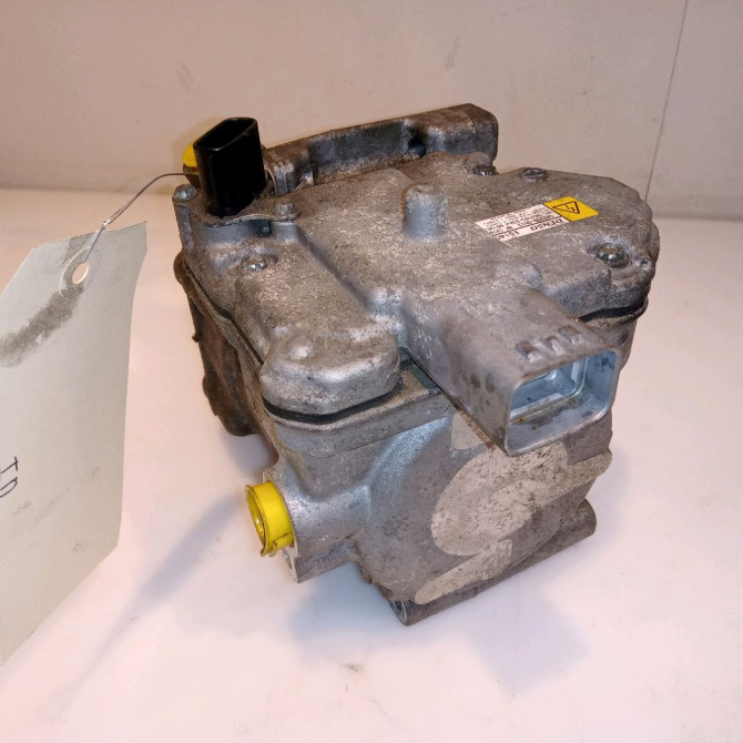 Compresseur air conditionne occasion TOYOTA YARIS III YARIS III Phase 1 2011-03-01->2015-04-30 1.5 100ch 8837052010 3