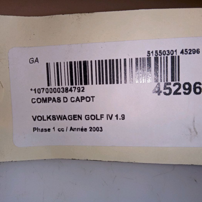 Compas d capot occasion VOLKSWAGEN GOLF IV GOLF IV Phase 1 1998-01-01->2005-06-30 1.9 TDI 130ch 1J0823302A 4