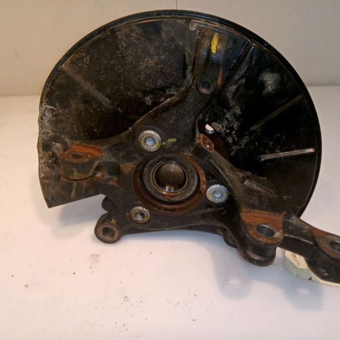 Moyeu avg occasion M.G. ZS 2