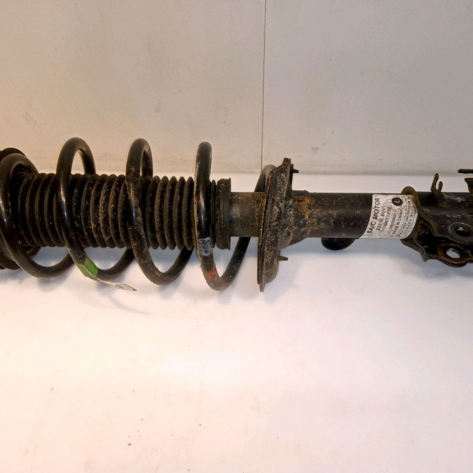 Amortisseur avant droit occasion M.G. ZS 2