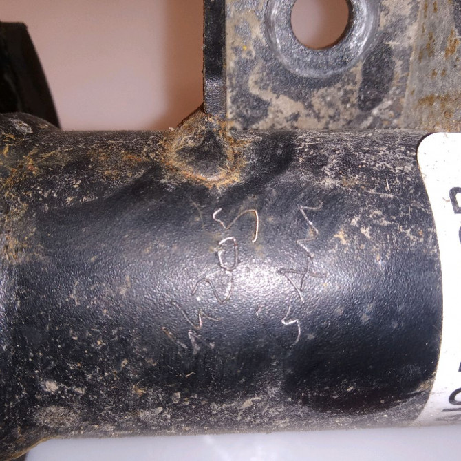 Amortisseur avant droit occasion M.G. ZS 4