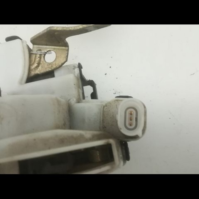 Serrure porte avd occasion VOLKSWAGEN GOLF III Phase 1 01-1992->12-1997 1.9 TD 1H2837016M 4