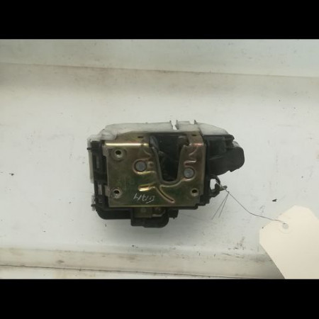 Serrure porte avd occasion VOLKSWAGEN GOLF III Phase 1 01-1992->12-1997 1.8i 75ch 1H2837016M