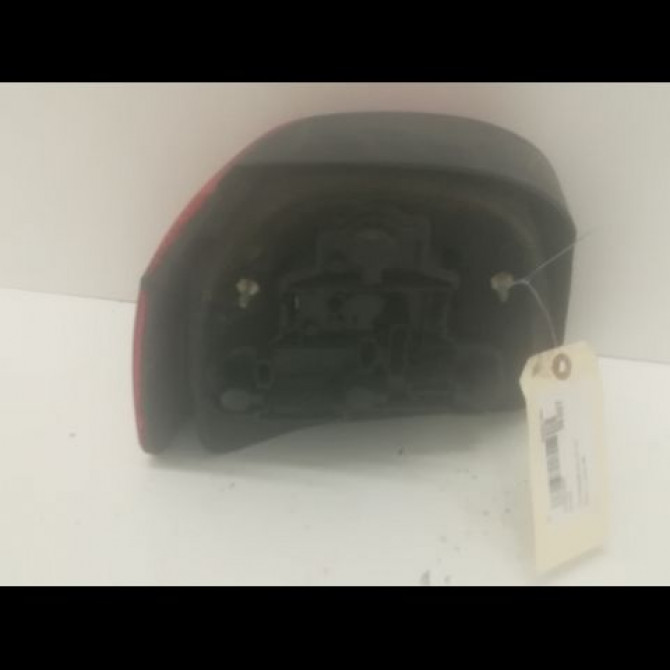 Feu arrière droit occasion VOLKSWAGEN GOLF III Phase 1 01-1992->12-1997 1.9 D 1E0945096A 2