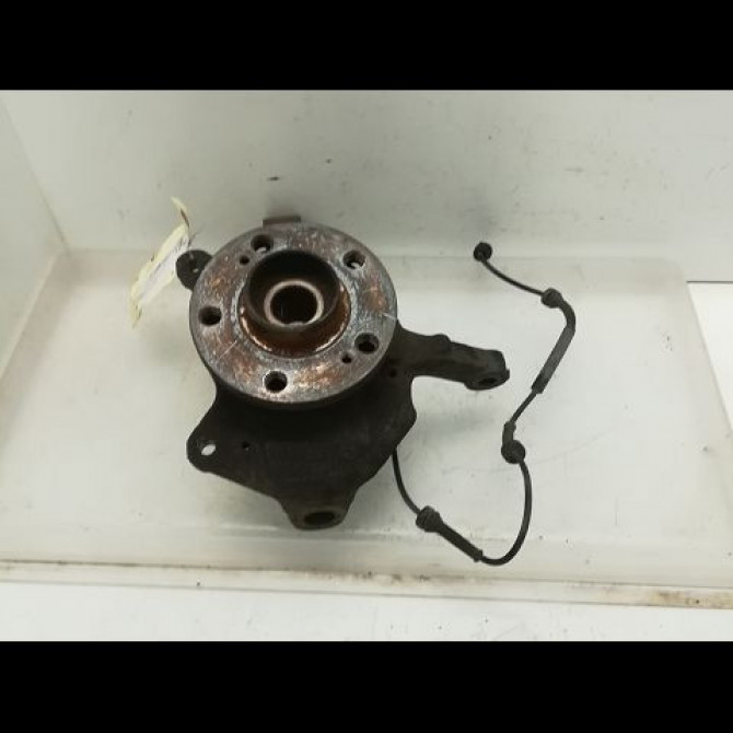 Moyeu avg occasion RENAULT ESPACE IV Phase 1 09-2002->03-2006 3.0 DCI 402109697R 1