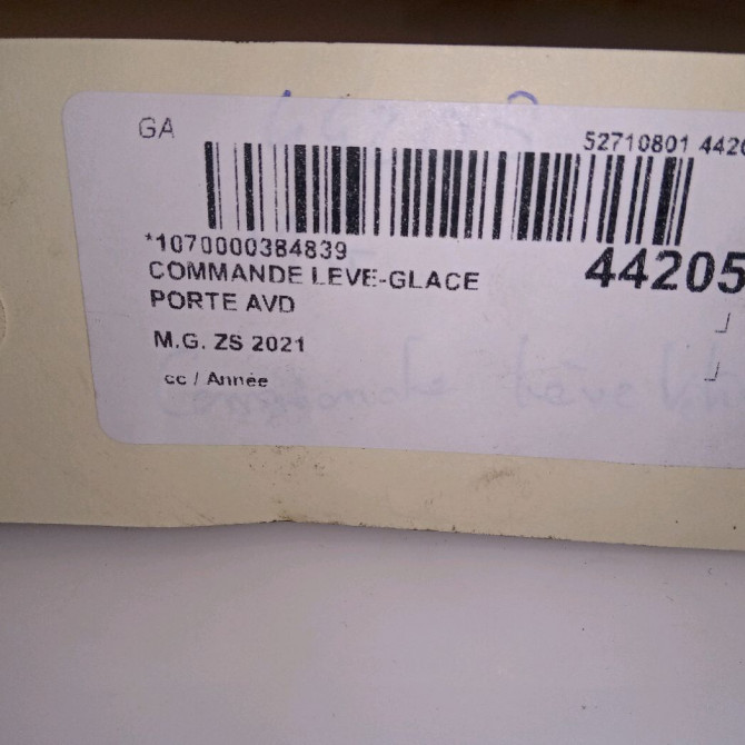 Commande lève-glace porte avant droite occasion M.G. ZS 5