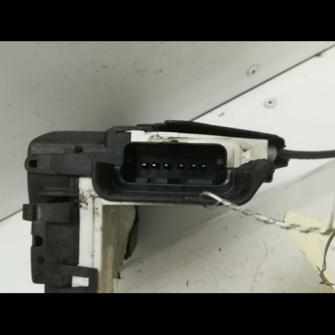 Serrure porte arg occasion CITROEN C3 II Phase 1 11-2009->02-2013 1.4i 75ch 9800624880 4