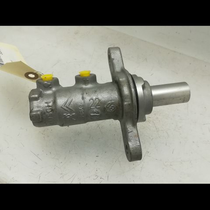 Maitre cylindre occasion CITROEN C3 II Phase 1 11-2009->02-2013 1.4i 75ch 4601W8 2