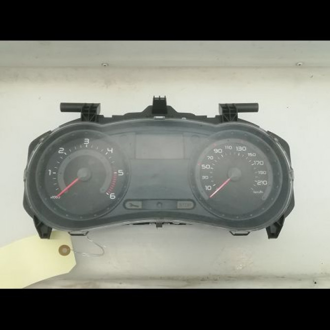 Compteur occasion RENAULT CLIO III Phase 1 09-2005->03-2009 1.5 DCI 70ch 8201060289 1