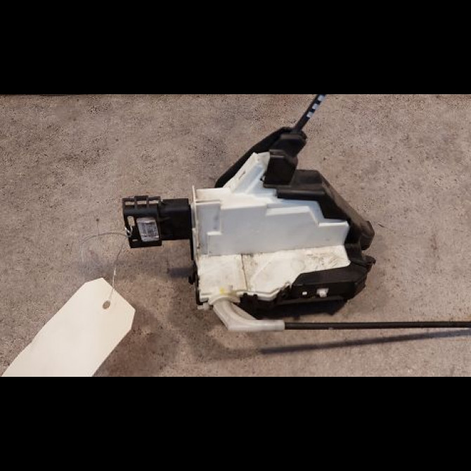 Serrure porte arg occasion CITROEN C3 II Phase 1 11-2009->02-2013 1.4i 75ch 9800624880 2