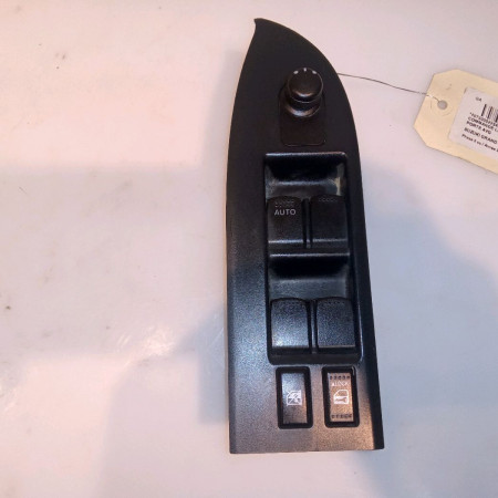 Commande lève-glace porte avant gauche occasion SUZUKI GRAND VITARA II Phase 1 04-1995->04-1999 1.9 DDiS 129ch 3799064J20