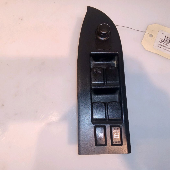 Commande lève-glace porte avant gauche occasion SUZUKI GRAND VITARA II Phase 1 04-1995->04-1999 1.9 DDiS 129ch 3799064J20 1