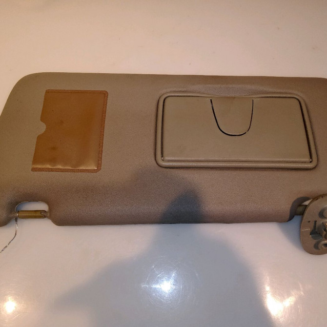 Pare-soleil gauche occasion SUZUKI GRAND VITARA II Phase 1 04-1995->04-1999 1.9 DDiS 129ch 8480277K41J0T 2