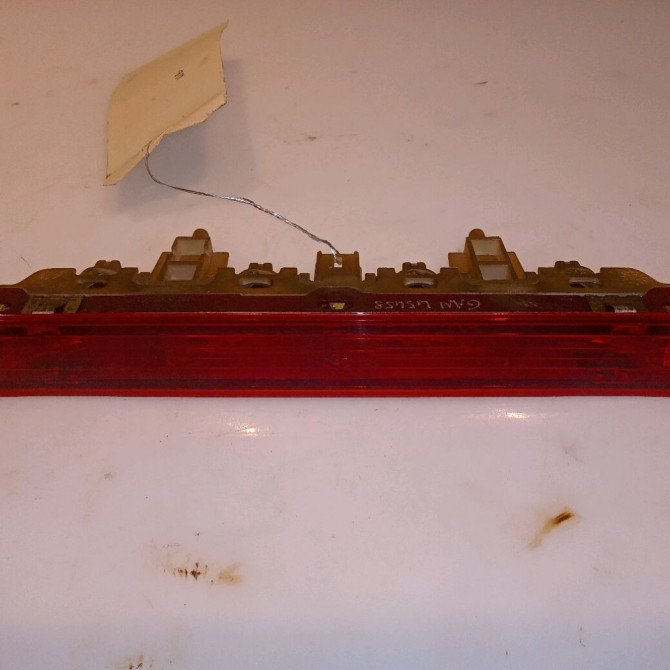 Feux stop supplementaire occasion CITROEN C3 III Phase 1 10-2016->... 1.2i 82ch 9812257880 1