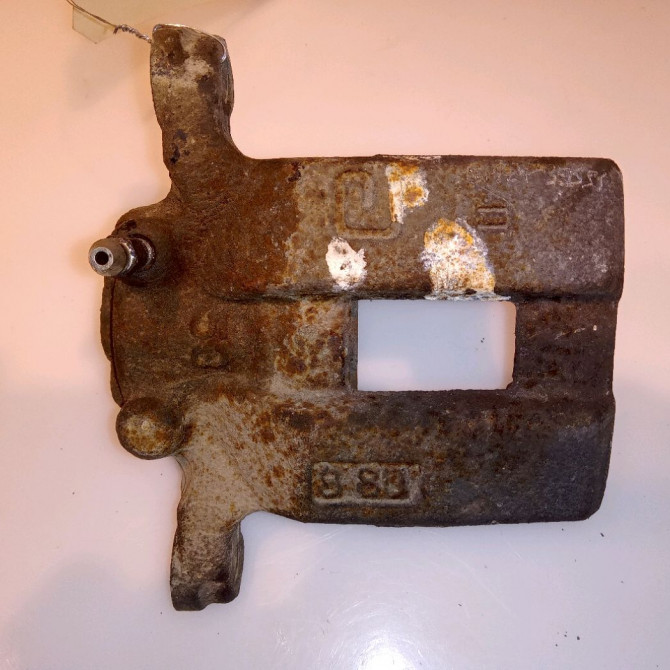 Etrier de frein arrière droit occasion SUZUKI GRAND VITARA II Phase 1 04-1995->04-1999 1.9 DDiS 129ch 5540177K02999 1