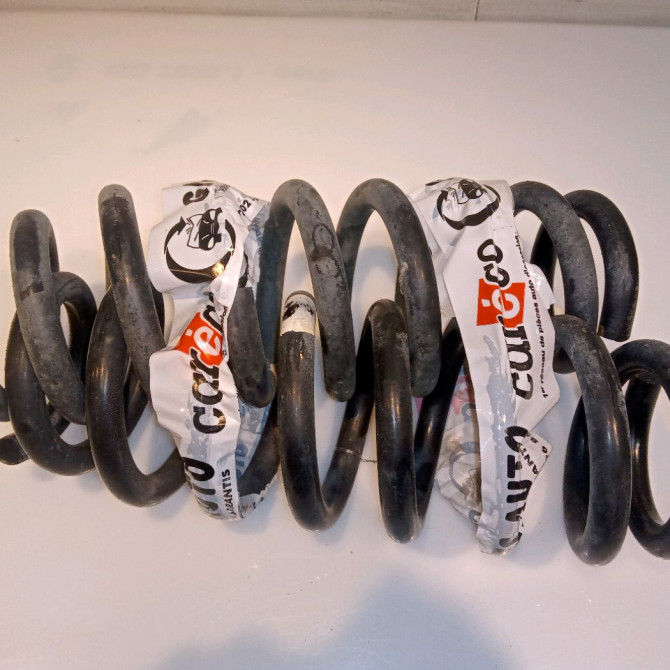 Ressort amortisseur ard occasion SUZUKI GRAND VITARA II Phase 1 04-1995->04-1999 1.9 DDiS 129ch 4131165J01 2