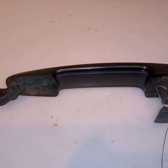 Poignee ext porte arg occasion SUZUKI GRAND VITARA II Phase 1 04-1995->04-1999 1.9 DDiS 129ch 8281263J0026U 2