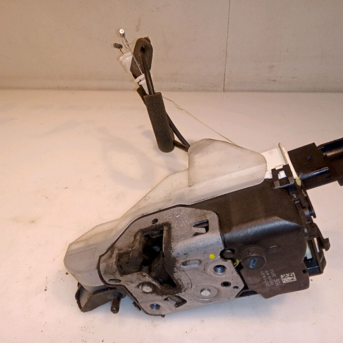 Serrure porte avg occasion CITROEN C3 II Phase 1 11-2009->02-2013 1.4i 75ch 1