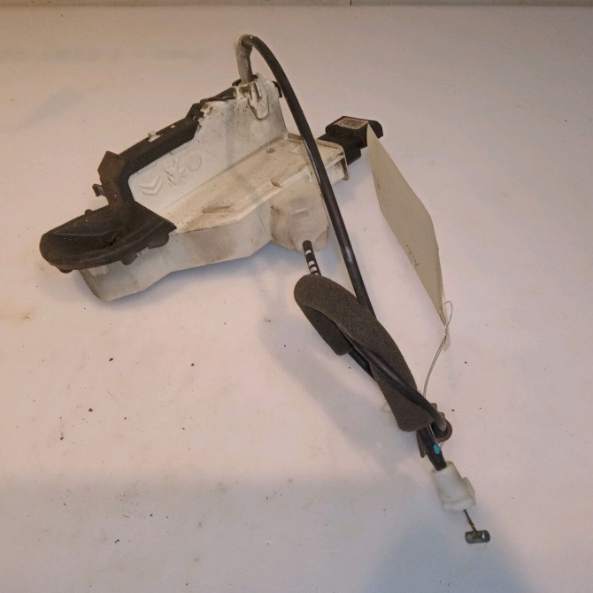 Serrure porte avg occasion CITROEN C3 II Phase 1 11-2009->02-2013 1.4i 75ch 2