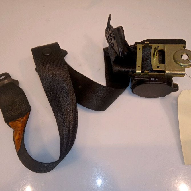 Ceinture arrière gauche occasion VOLKSWAGEN GOLF III Phase 1 01-1992->12-1997 1.9 TDI 90ch 1H4857805AB41 2