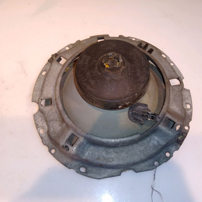 Phare droit occasion VOLKSWAGEN GOLF I Phase 2 07-1980->01-1984 2