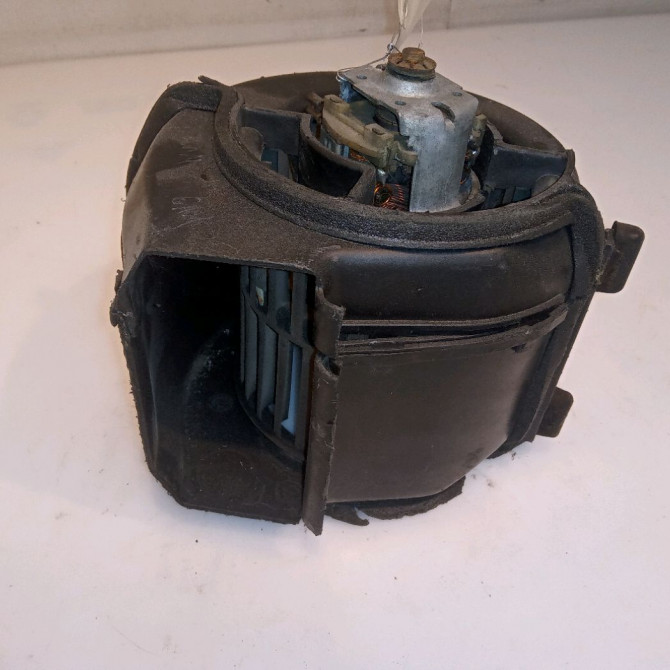 Ventilateur de chauffage occasion VOLKSWAGEN GOLF I Phase 2 07-1980->01-1984 2