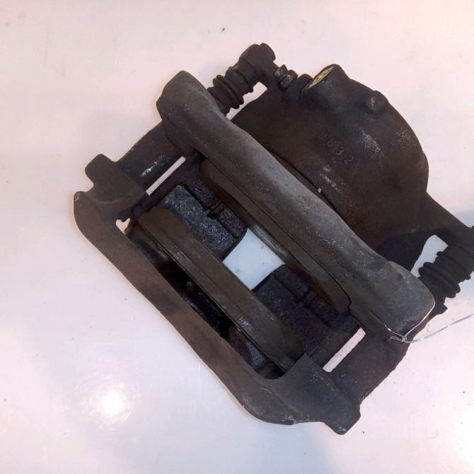 Etrier de frein avant gauche occasion MERCEDES CLASSE B II Phase 1 04-1995->04-1999 1.8 CDI 136ch 4217381 2