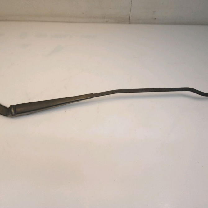 Bras essuie-glace avant droit occasion VOLKSWAGEN GOLF III Phase 1 01-1992->12-1997 1.9 TDI 90ch 1H1955409C 1