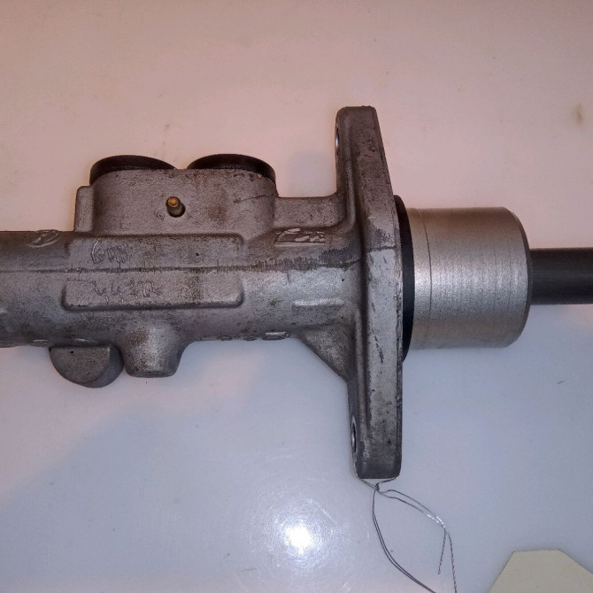 Maitre cylindre occasion VOLKSWAGEN GOLF III Phase 1 01-1992->12-1997 1.9 TDI 90ch 357611019B 2