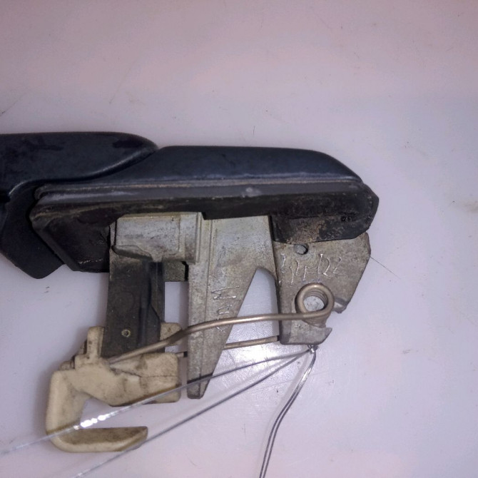 Poignee ext porte arg occasion VOLKSWAGEN GOLF III Phase 1 01-1992->12-1997 1.9 TDI 90ch 1H4839205B3FZ 3