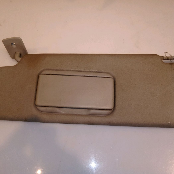 Pare-soleil gauche occasion VOLKSWAGEN GOLF III Phase 1 01-1992->12-1997 1.9 TDI 90ch 1H0857551QT37 1