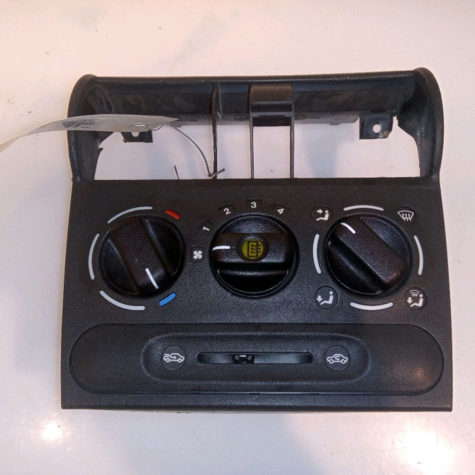 Commande de chauffage occasion OPEL CORSA II Phase 2 04-1997->10-2000 1.2i 9198555 1