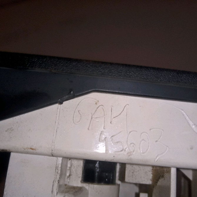 Commande de chauffage occasion OPEL CORSA II Phase 2 04-1997->10-2000 1.2i 9198555 3