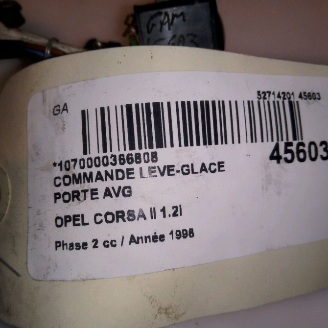 Commande lève-glace porte avant gauche occasion OPEL CORSA II Phase 2 04-1997->10-2000 1.2i 90433888 4