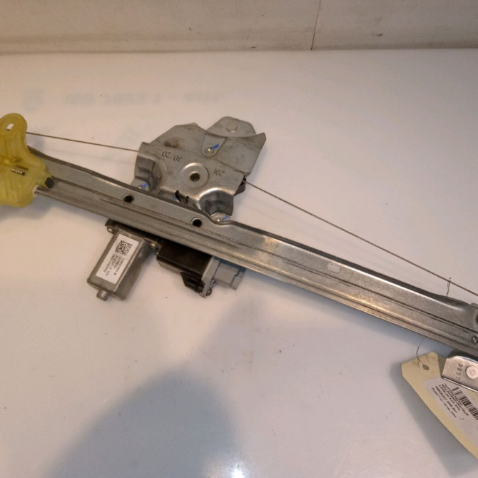 Mecanisme+moteur leve-glace avg occasion RENAULT ZOE Phase 1 10-2012->... Zen 2