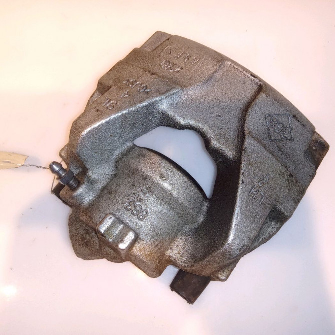 Etrier de frein avant gauche occasion RENAULT ZOE Phase 1 10-2012->... Zen 1