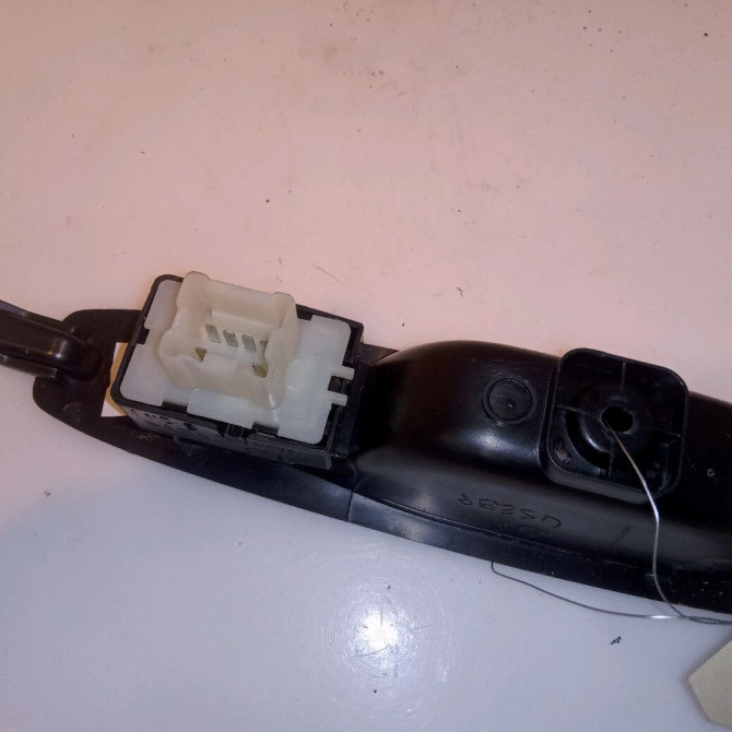 Commande leve-glace porte arrière droite occasion RENAULT ZOE Phase 1 10-2012->... Zen 2