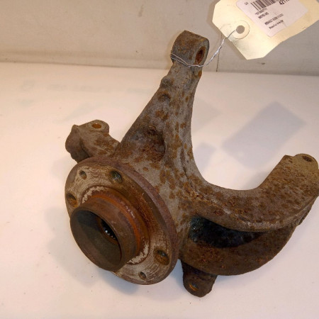 Moyeu avd occasion RENAULT SCENIC II Phase 2 09-2006->04-2009 1.5 DCI 105ch 7701210111