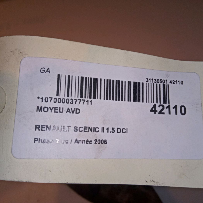 Moyeu avd occasion RENAULT SCENIC II Phase 2 09-2006->04-2009 1.5 DCI 105ch 7701210111 4