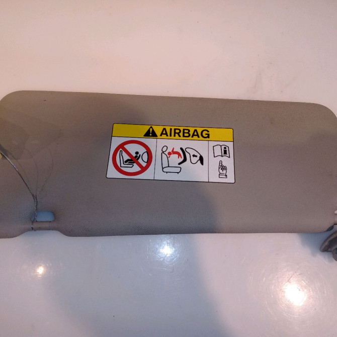 Pare-soleil droit occasion RENAULT ZOE Phase 1 10-2012->... Zen 2