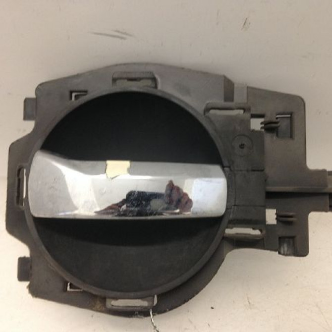 Poignee int porte avd occasion CITROEN C3 I Phase 1 04-2002->10-2005 1.4 HDi 914497 1