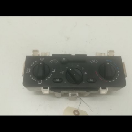 Commande de chauffage occasion CITROEN C3 I Phase 1 04-2002->10-2005 1.4i 6451KR
