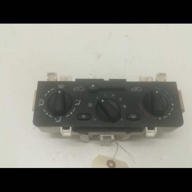 Commande de chauffage occasion CITROEN C3 I Phase 1 04-2002->10-2005 1.4i 6451KR 1