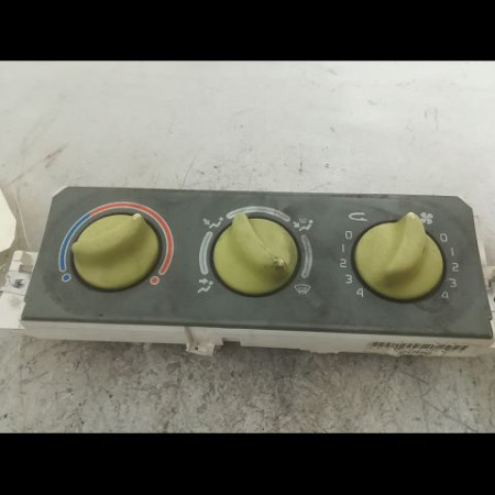 Commande de chauffage occasion RENAULT TWINGO I Phase 2 08-1998->08-2000 1.2i 60ch