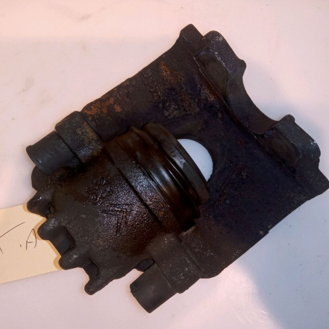 Etrier de frein avant droit occasion CITROEN C5 II Phase 1 04-2008->... 2.0 HDi 140ch 4400V4 2