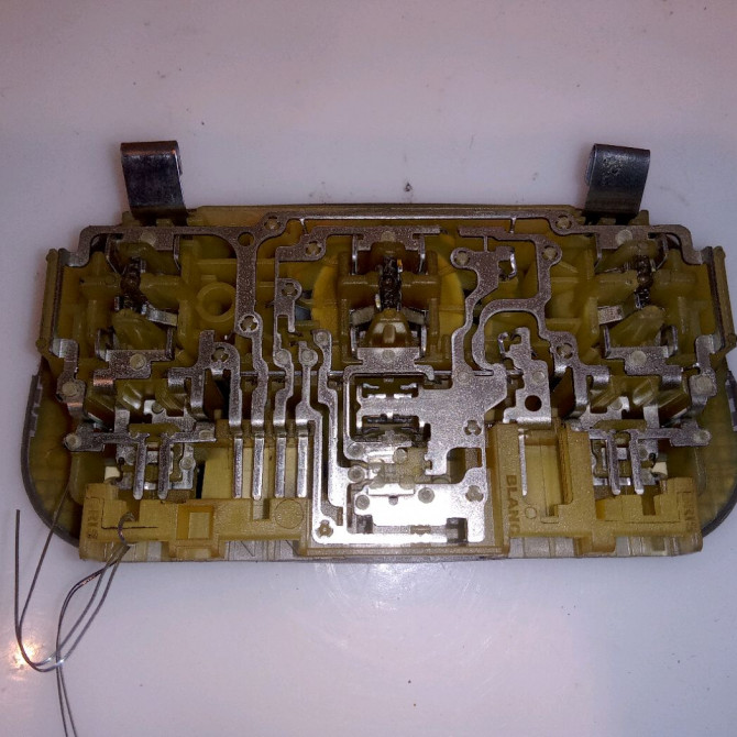 Plafonnier occasion CITROEN C5 II Phase 1 04-2008->... 2.0 HDi 140ch 6362T9 2