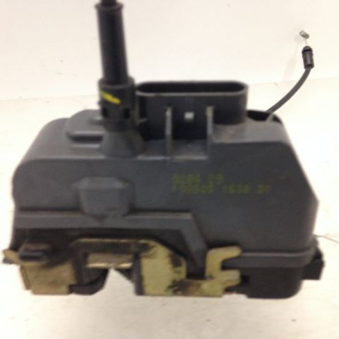 Serrure porte ard occasion RENAULT MEGANE II Phase 1 09-2003->12-2005 1.5 DCI 80ch 8200028429 2