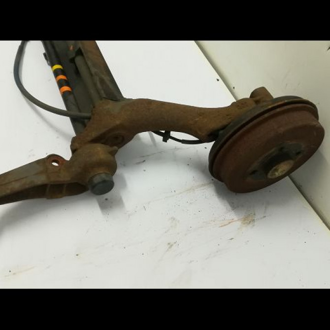 Train arrière occasion RENAULT TWINGO I Phase 1 04-1993->08-1998 Twingo >09.96 7700433507 5