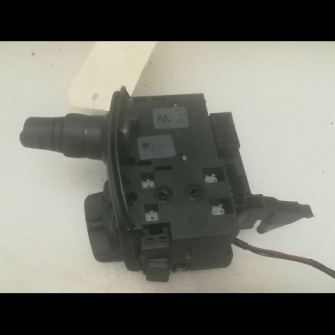 Commande essuie glace occasion RENAULT SCENIC II Phase 2 09-2006->04-2009 1.9 DCI 130ch 7701069597 2