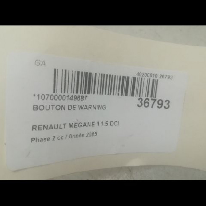 Bouton de warning occasion RENAULT MEGANE II Phase 2 01-2006->06-2009 1.5 DCI 85ch 8200095493 3